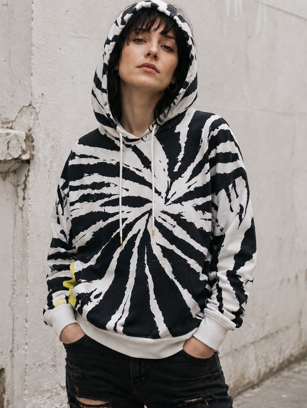 Fabletics🦓Black & White Spiral Tie-Dye Look Hoodie LIME ACCENTS Great Cond Sz S